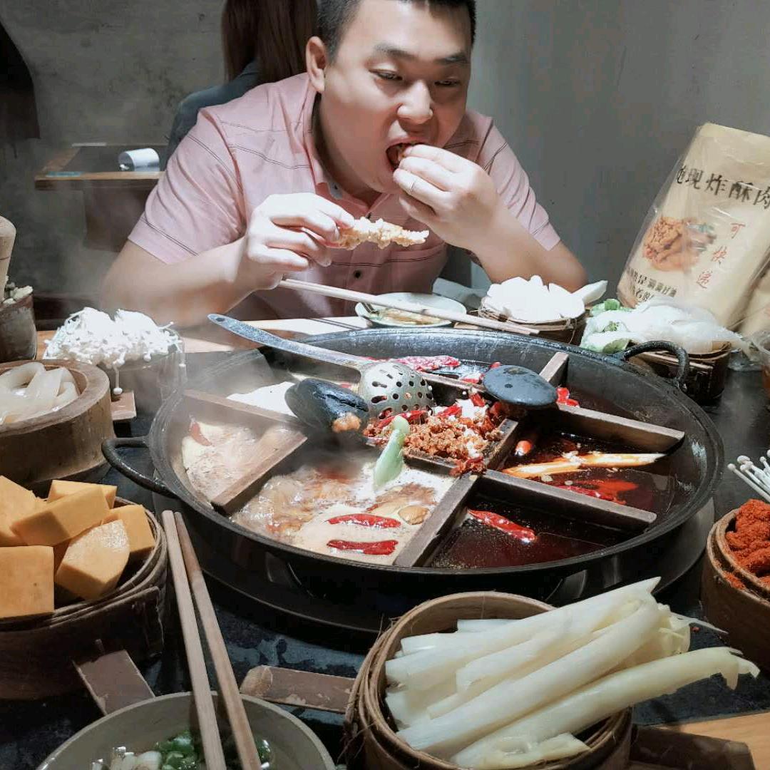 亮哥
