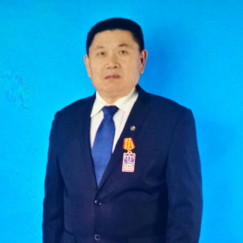 杨峰