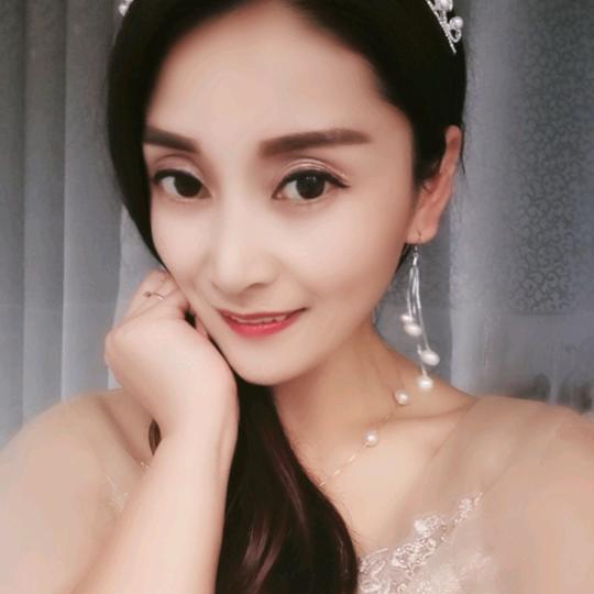 苗媚儿