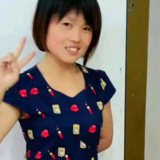 三个皮夹克的妈妈