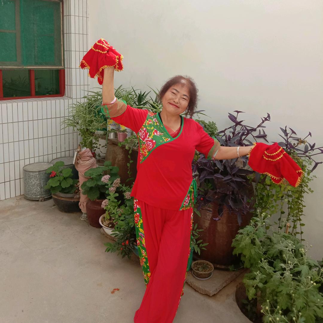 🌈🌈🌈┗(＾0＾)┓