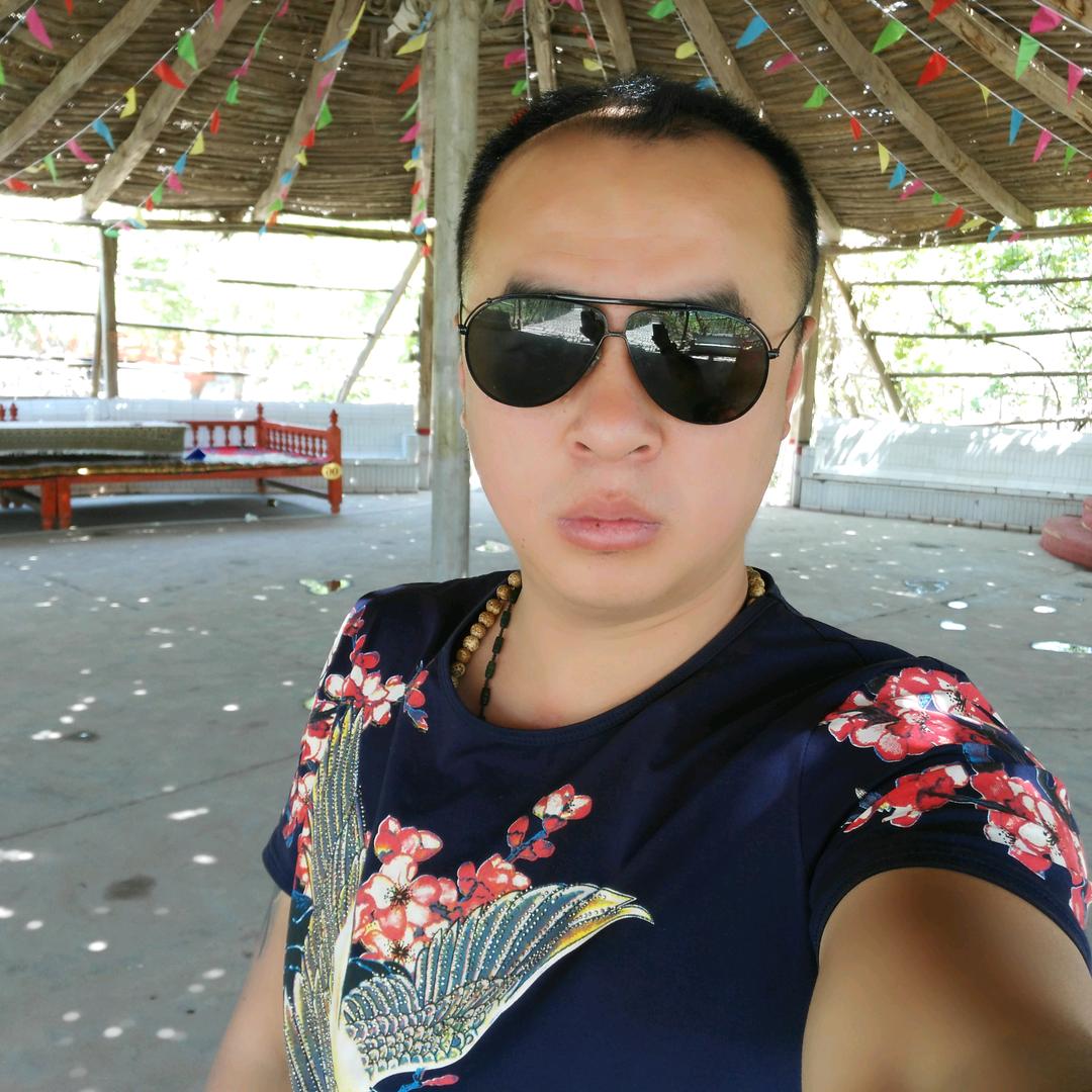 喀什东北龙哥