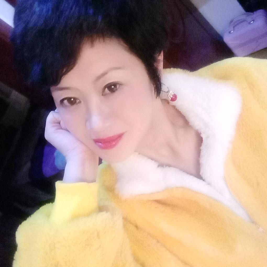 带刺的红玫瑰🌹🌹🌹: