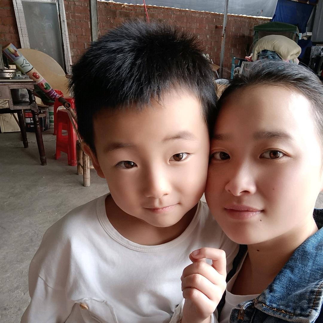 大🐛小弟