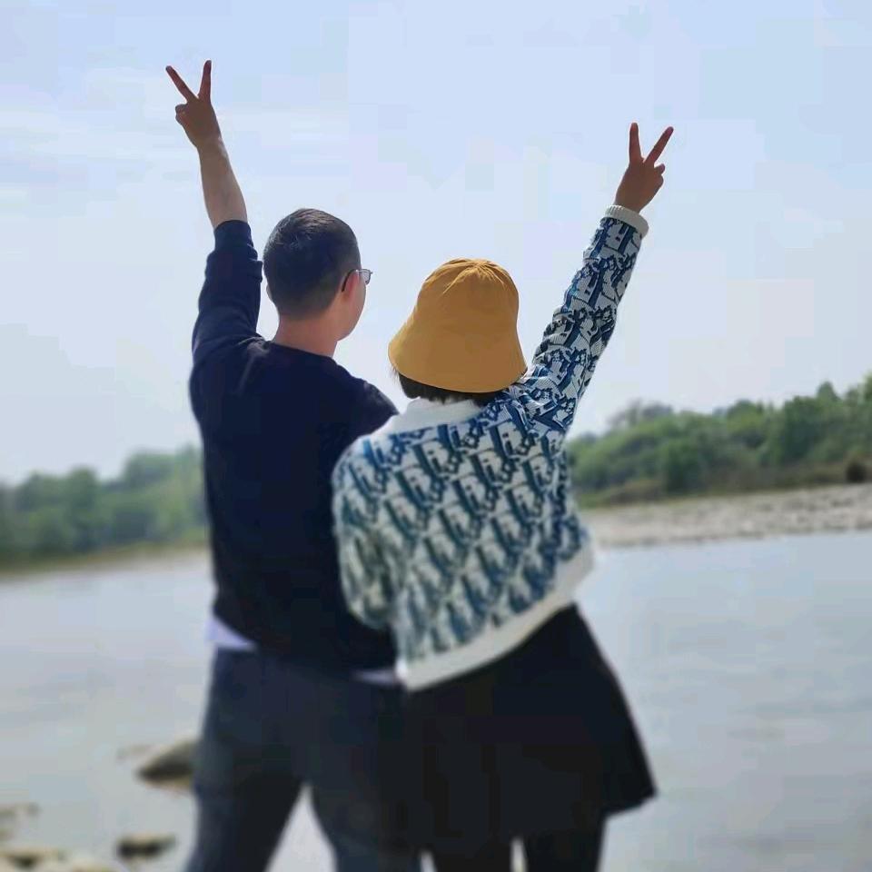 玲妹妹在成都