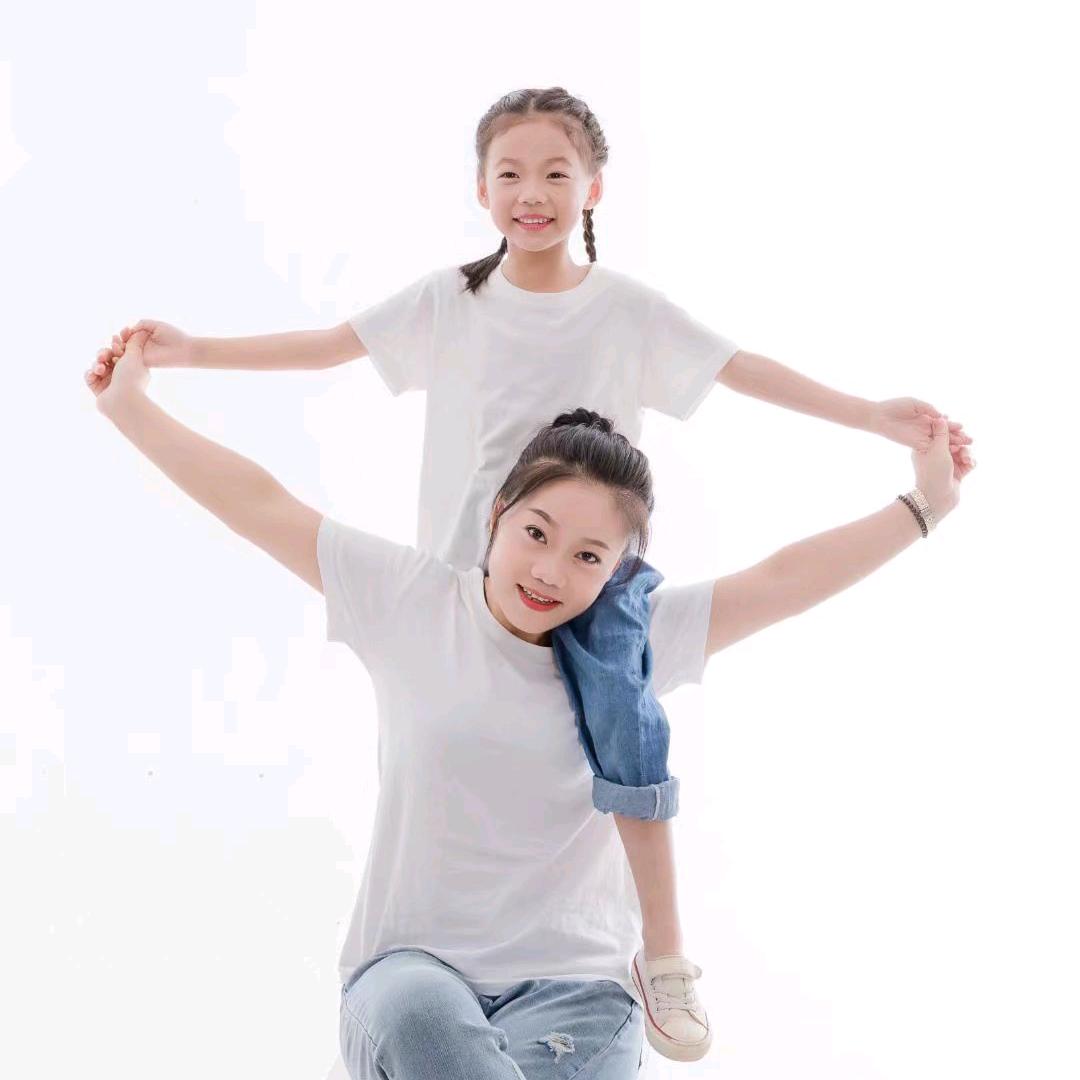 小 爱