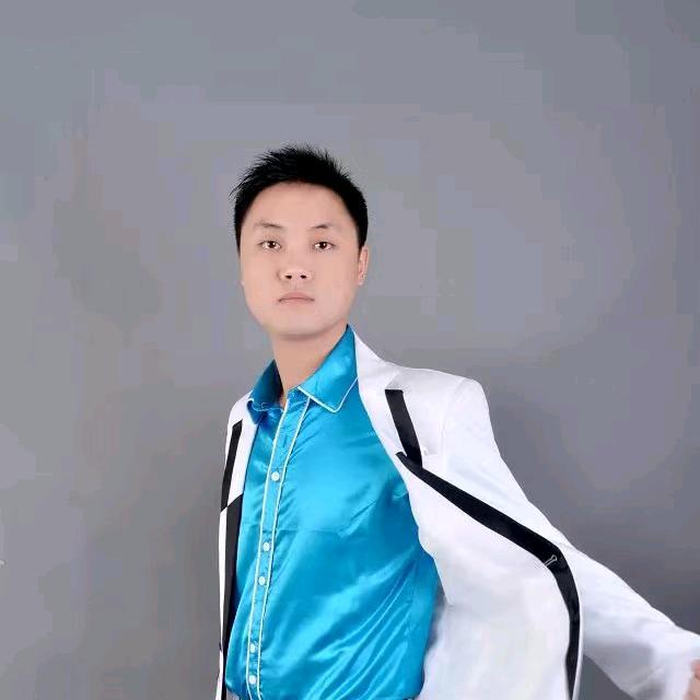 超超1985