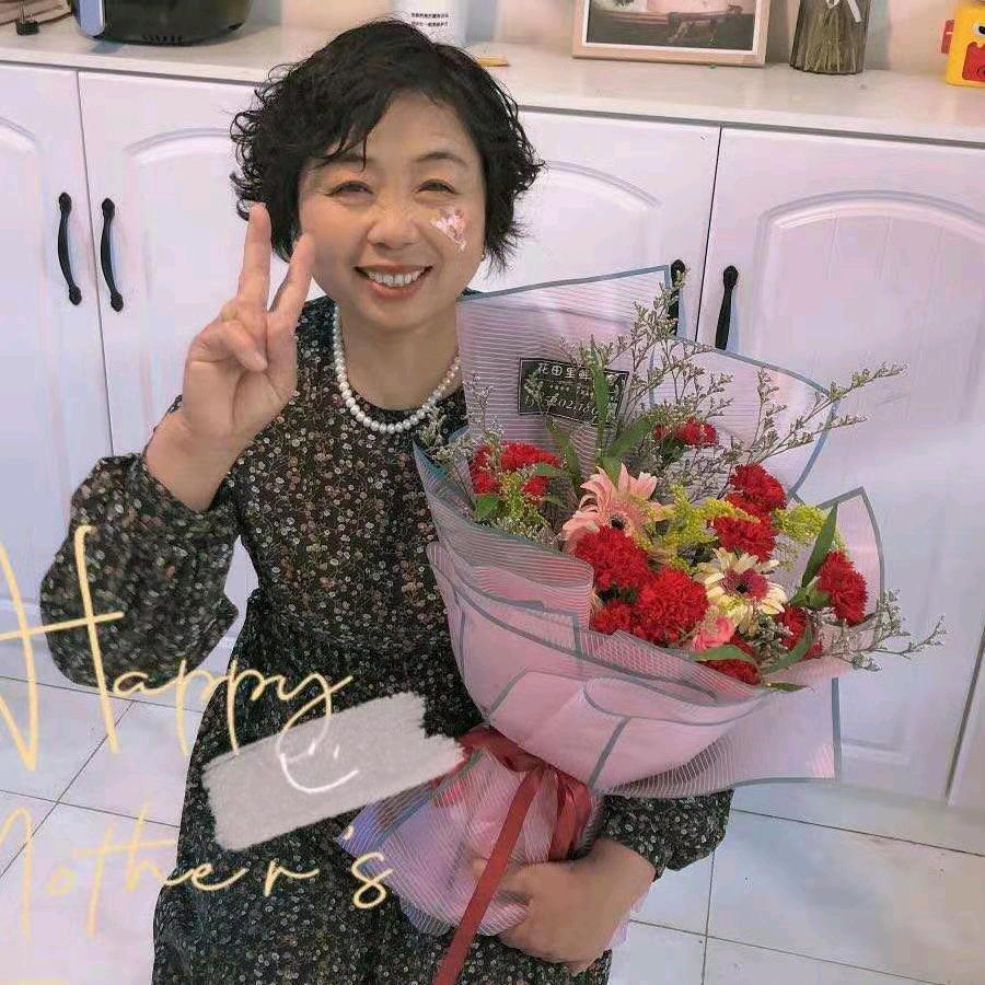 豆芽奶奶