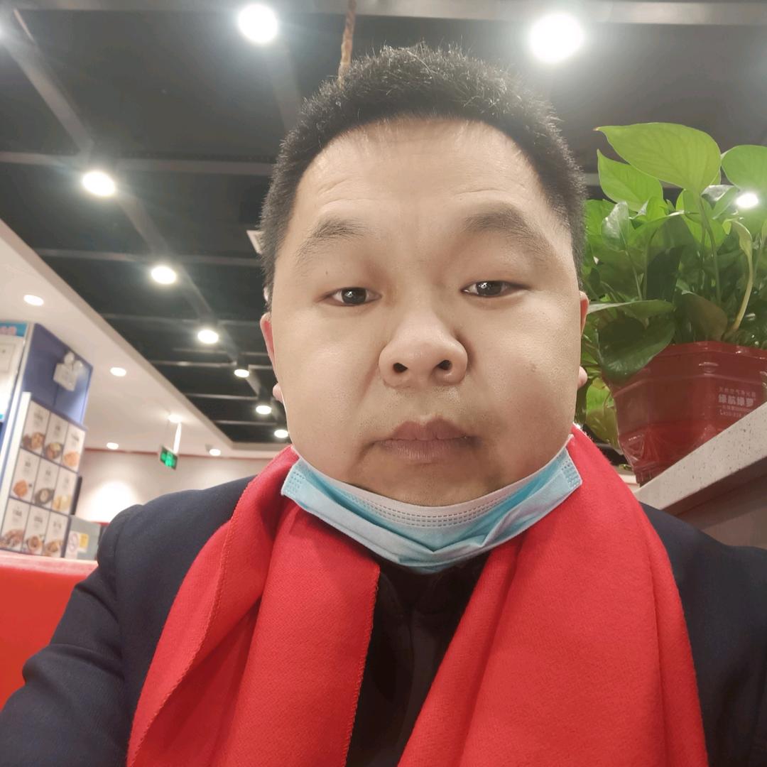 小兴東王亮