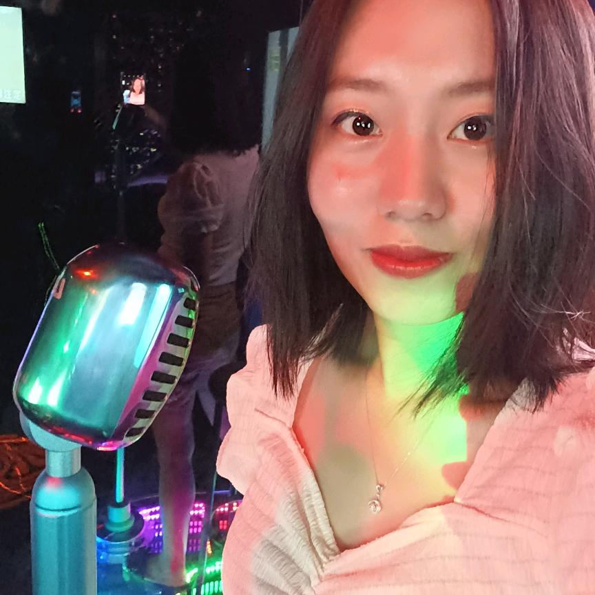 金钟夜市   亮子海鲜烧烤，收烧烤学徒