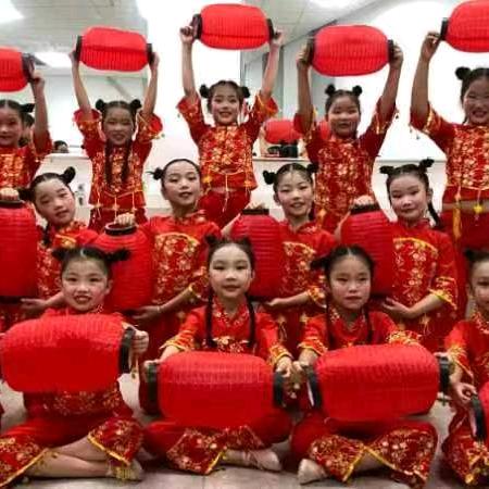 冯华