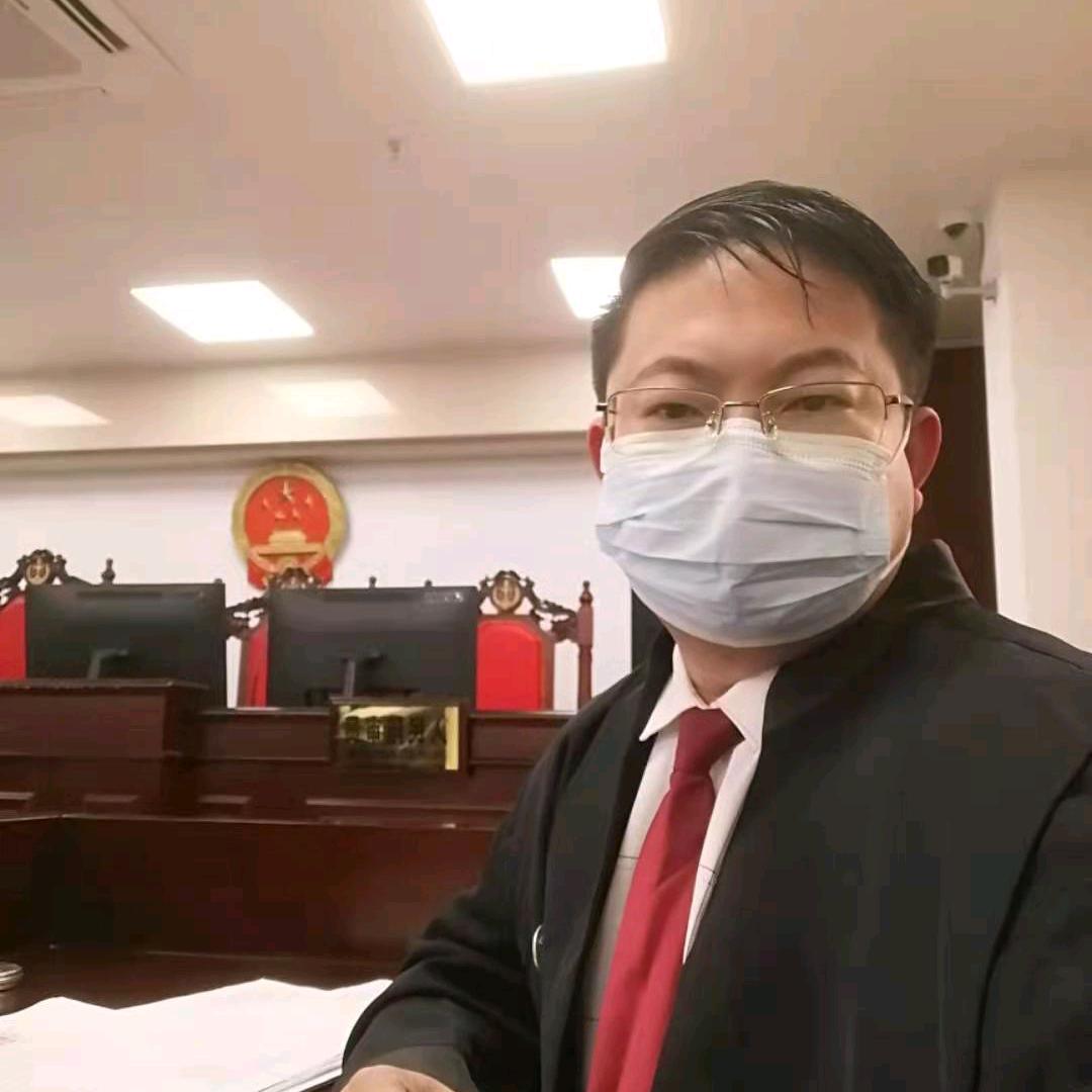 法律人