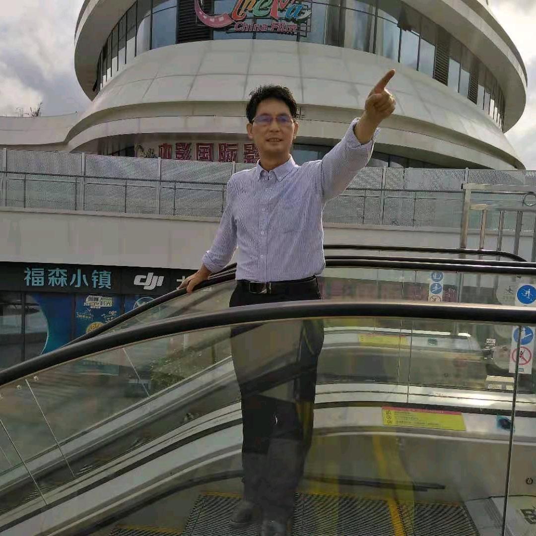 李俅霖