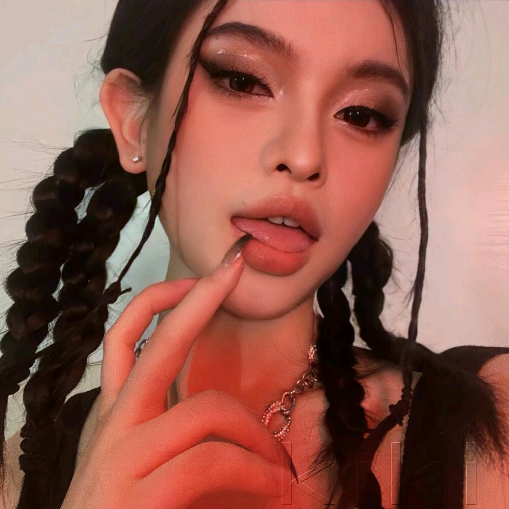笨蛋比个耶✌️