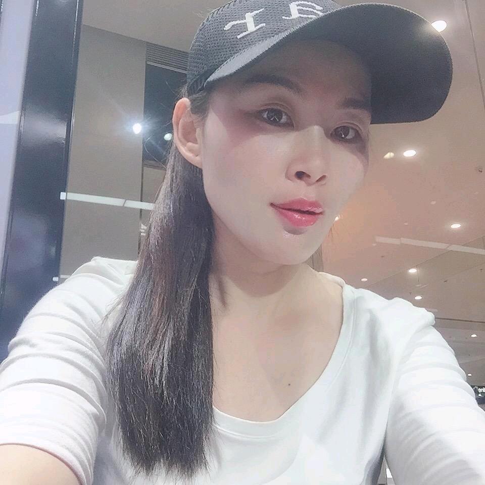 余干西十区-轻奢女装（2号）兼说梅