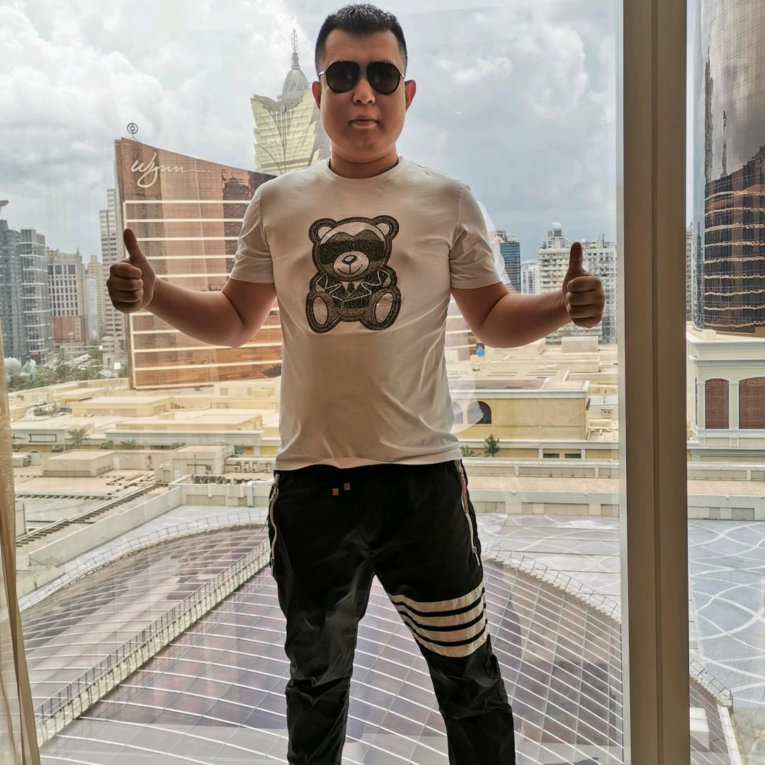 阿龙😎