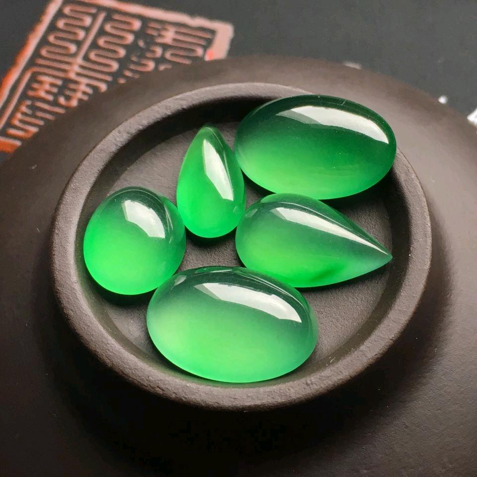 缘盛翡翠