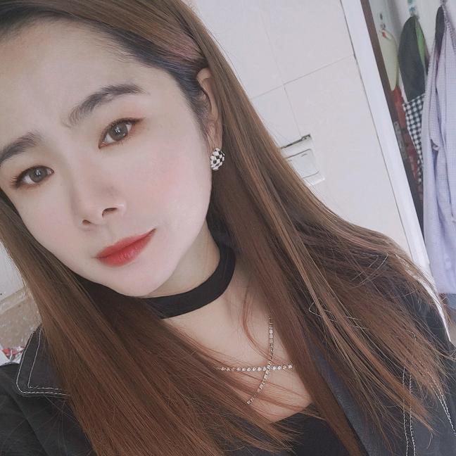 风一样的女纸💃