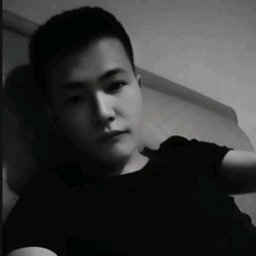 小 四