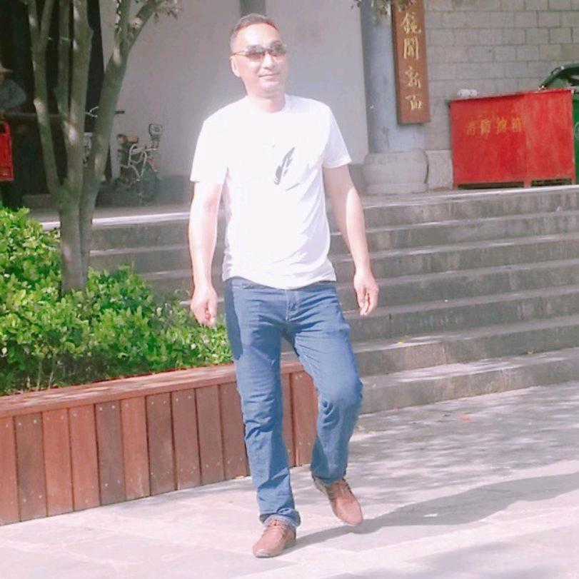 南方狼_180967447