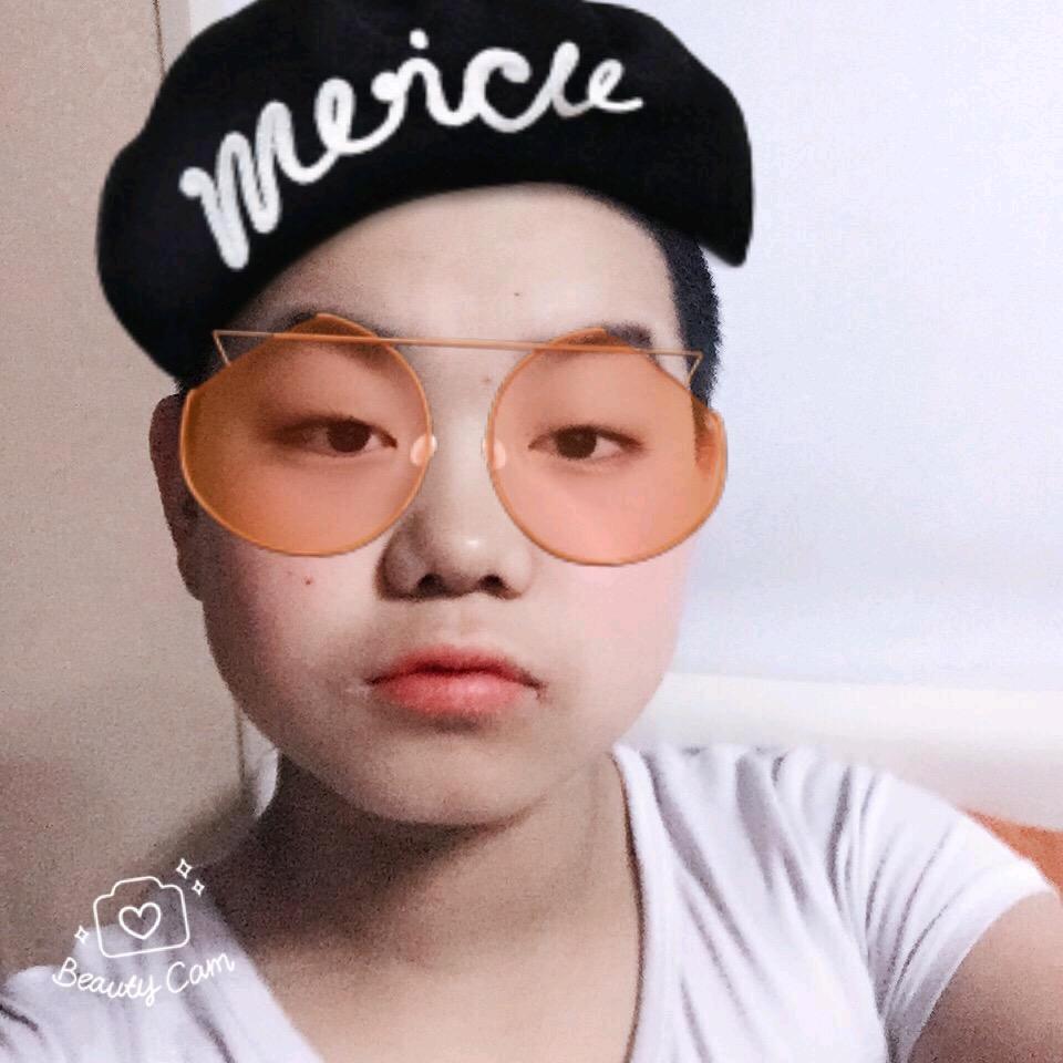 郭正航 (凌晨两三点不睡剁手)
