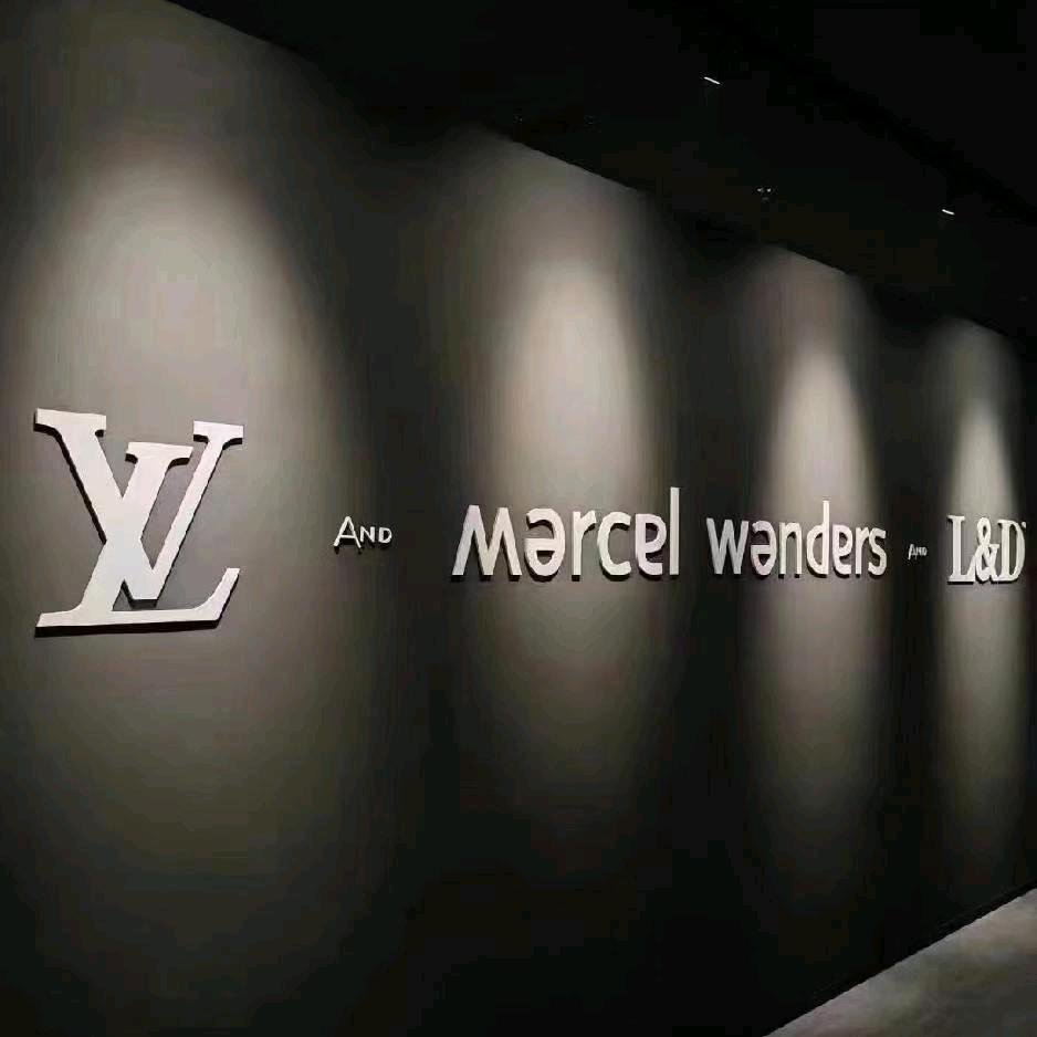 唯美L＆D陶瓷吕金虎