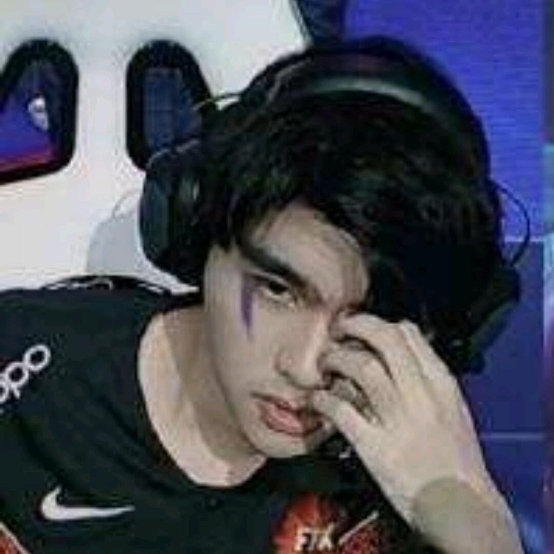 只是相识罢了