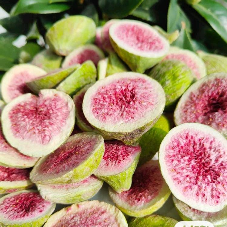 草莓干无花果干