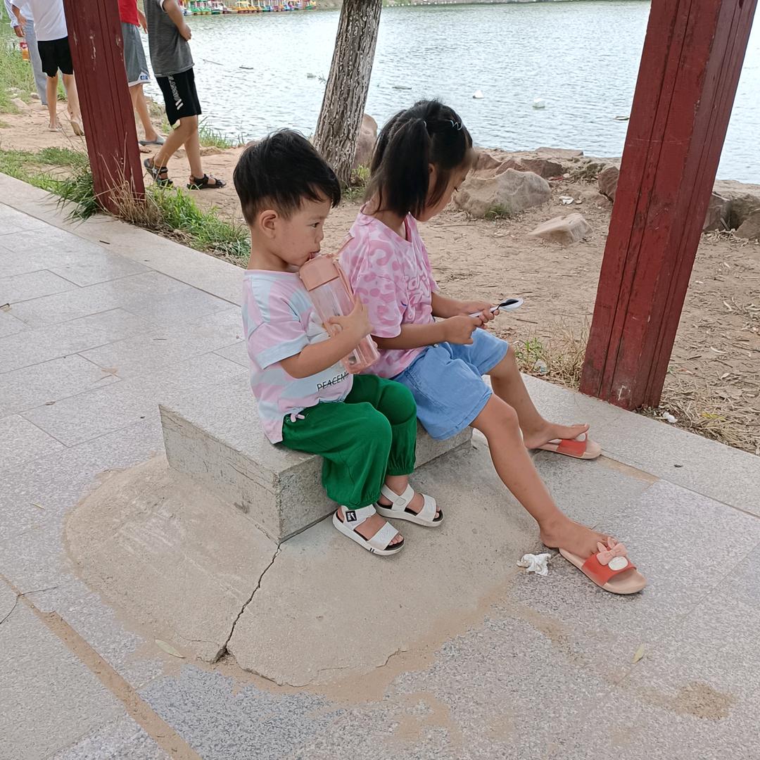 优优(๑˙❥˙๑)