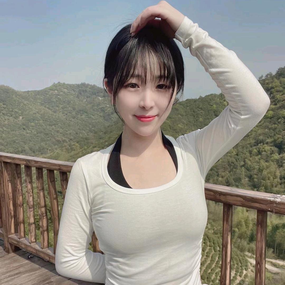 努力的大静静