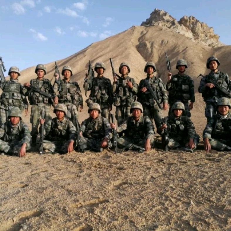 전신이 용을 죽이다