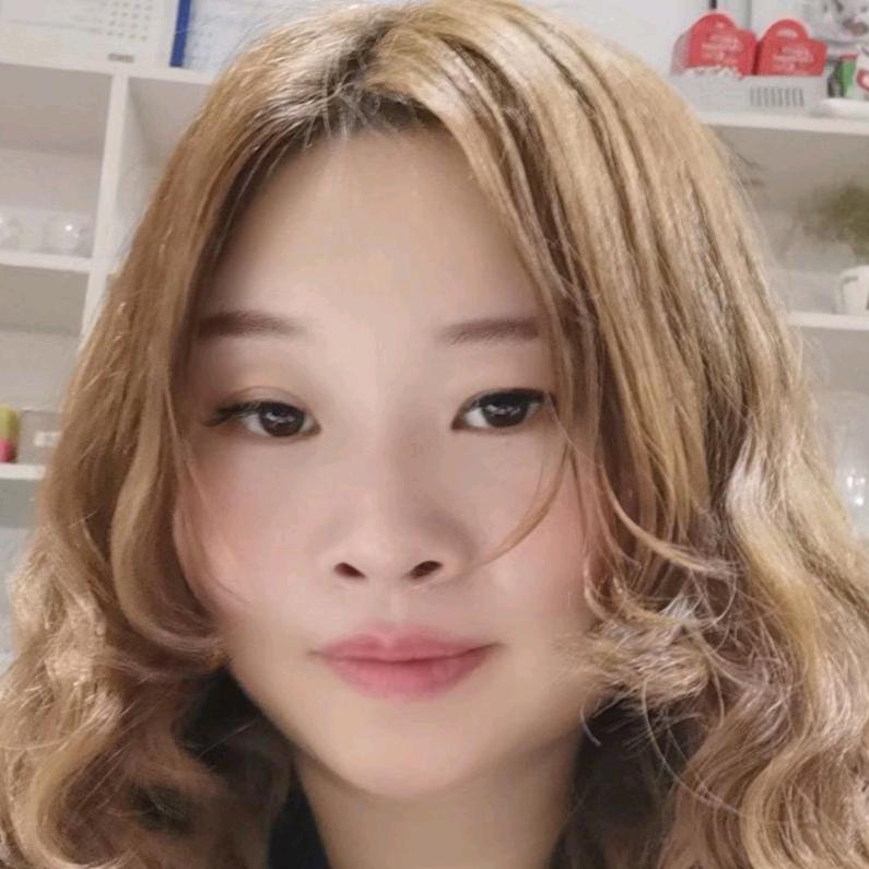 画颜星🌟执爱💖