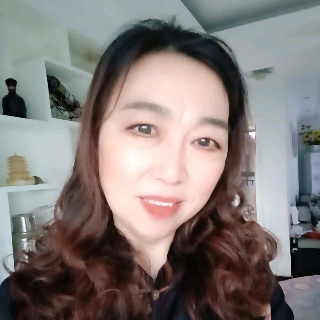 阿荣姐半个月开一次周三开播