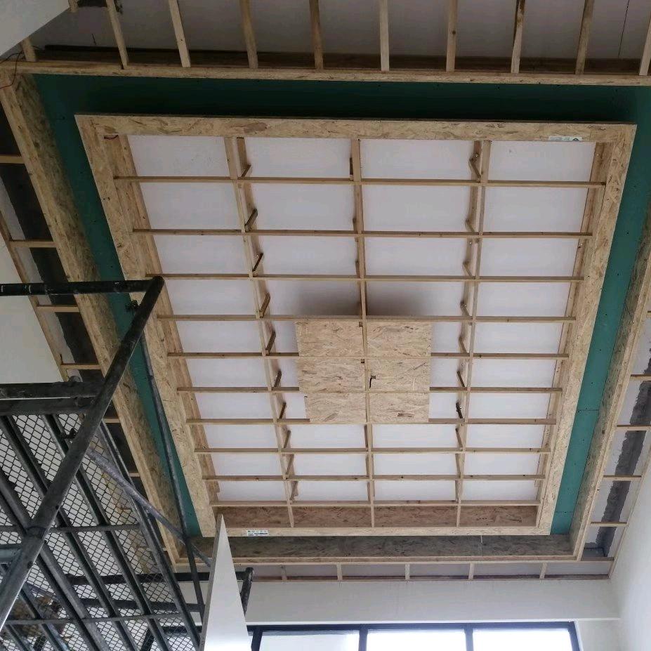 木工室内外装修《袁