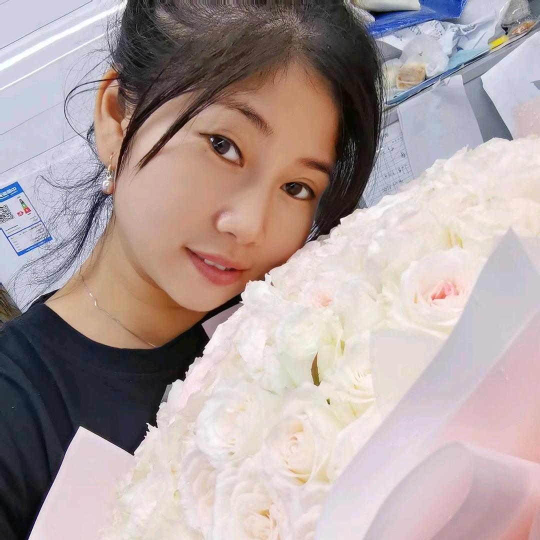 阿霞💐