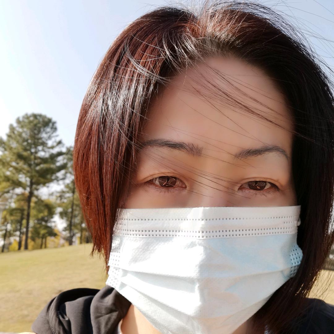 老实巴交的川妹子