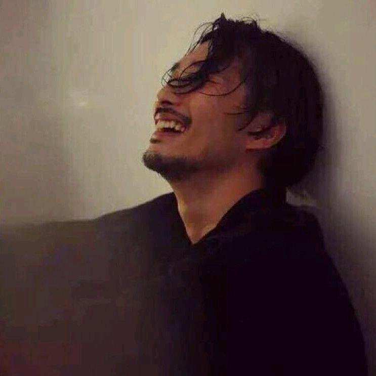 老板，来壶酒🍃