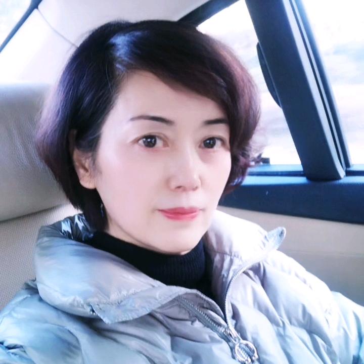 云