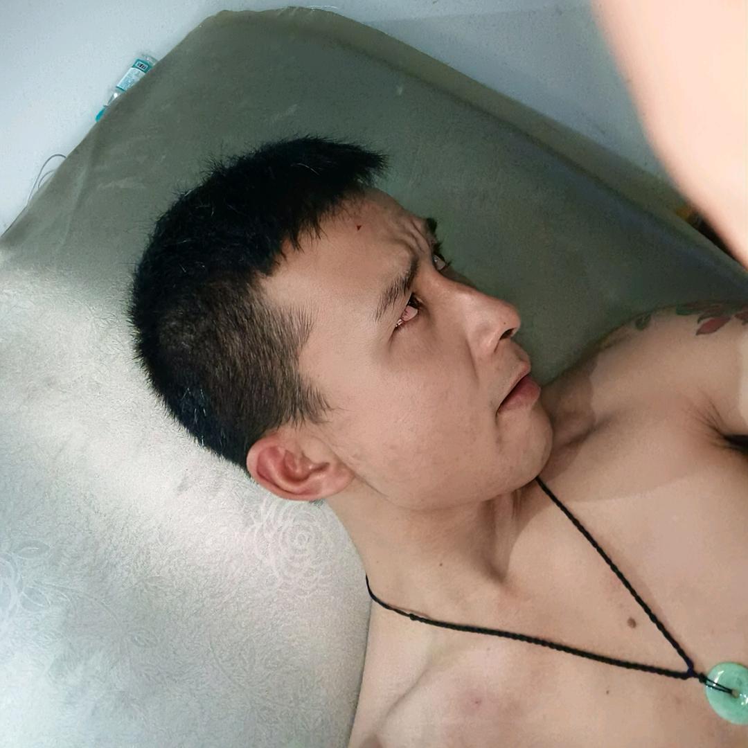 木  易   15755571237