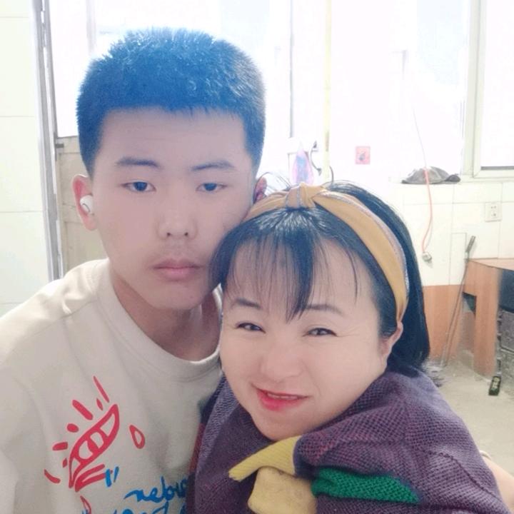 阳光女王 励志小个妈妈