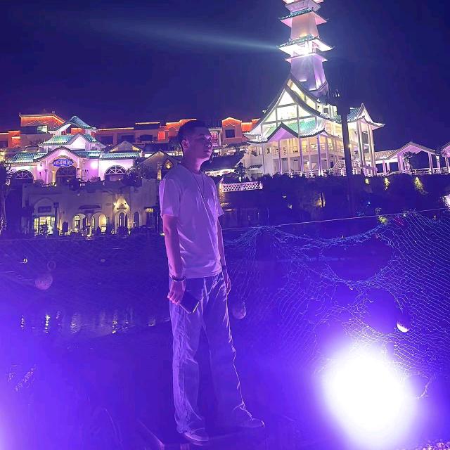 鹏少