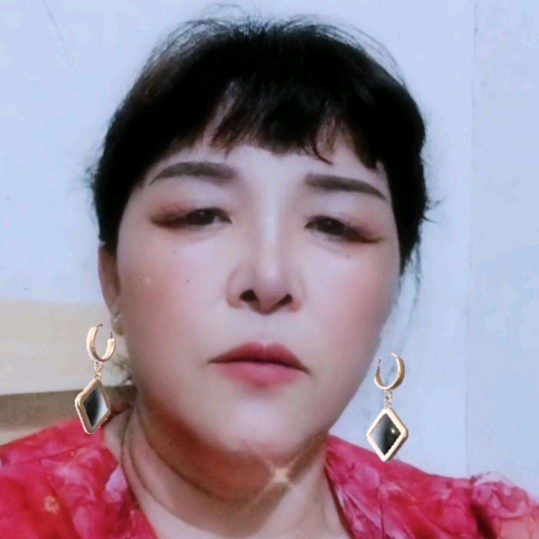 杨素梅