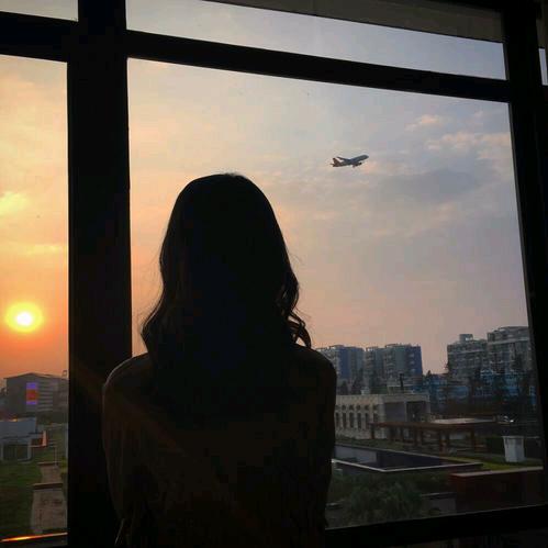 洛洛丽塔闺闺(直播号)