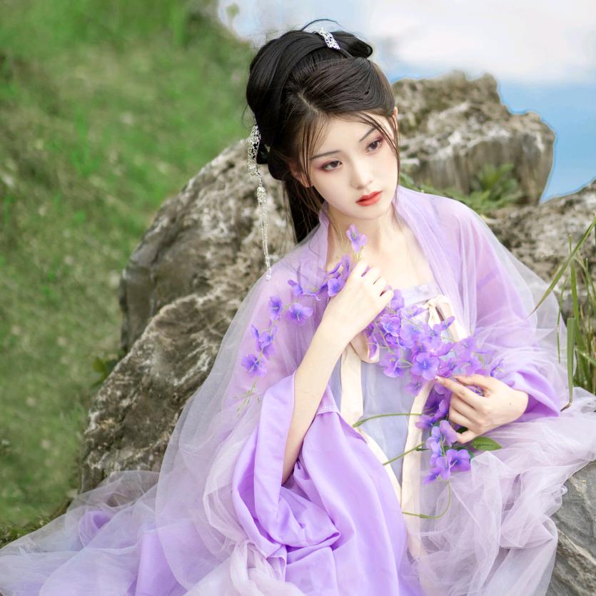悦璃