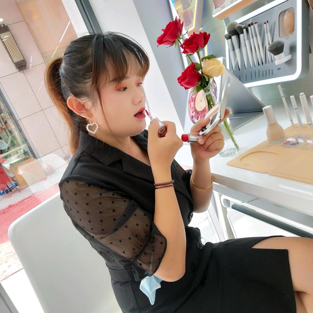 。。秦琴。。