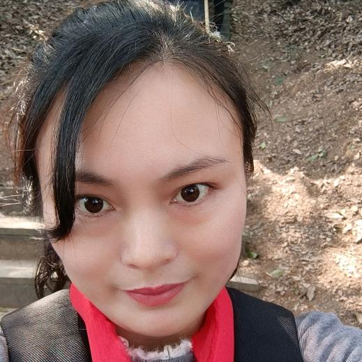 阿芬！爱吹电吹管，乐器爱好者