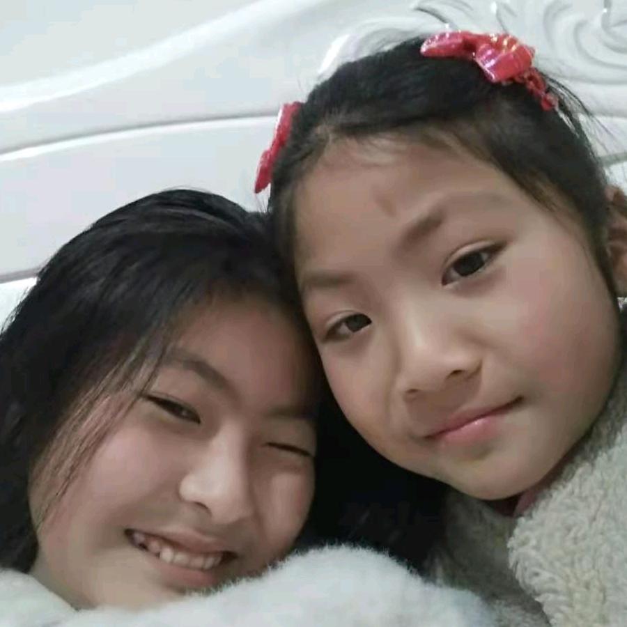 汪家的姑娘，郑家的保姆。