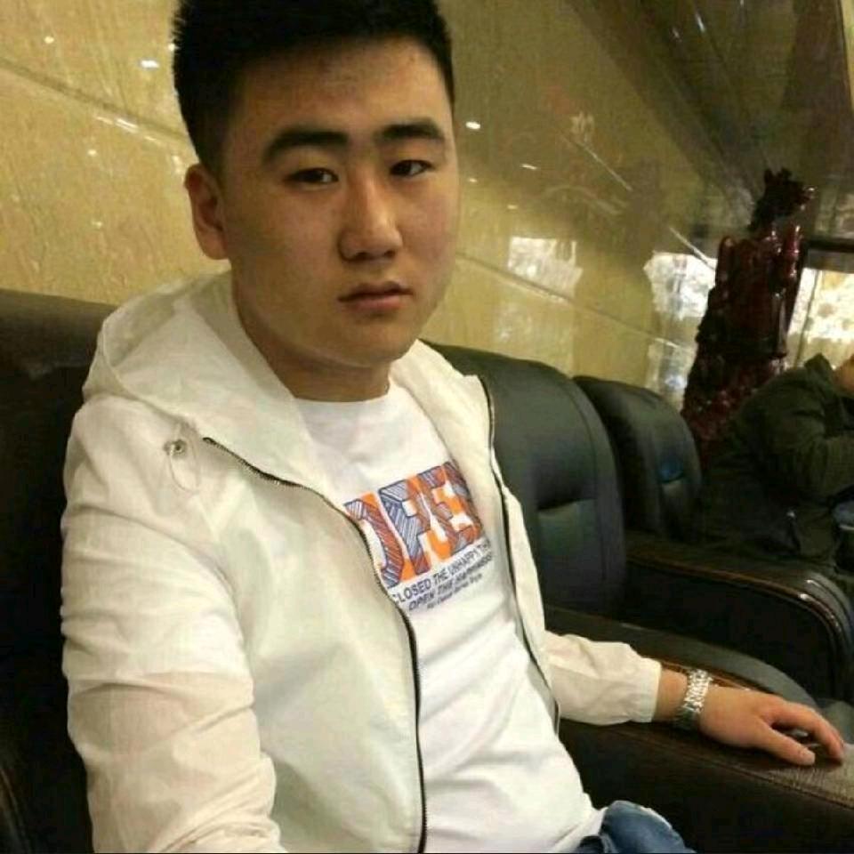 天冷心更冷