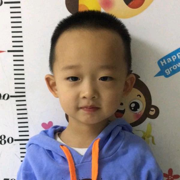 潘奇