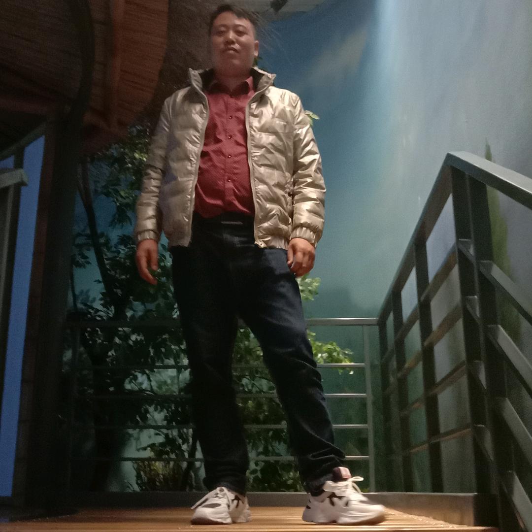 朱三斧